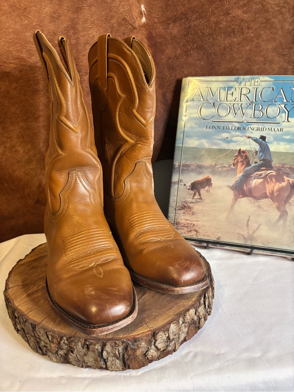 Cuero Men’s Handcrafted Leather Western Cowboy Boots | Tan Brown Size 10 EE